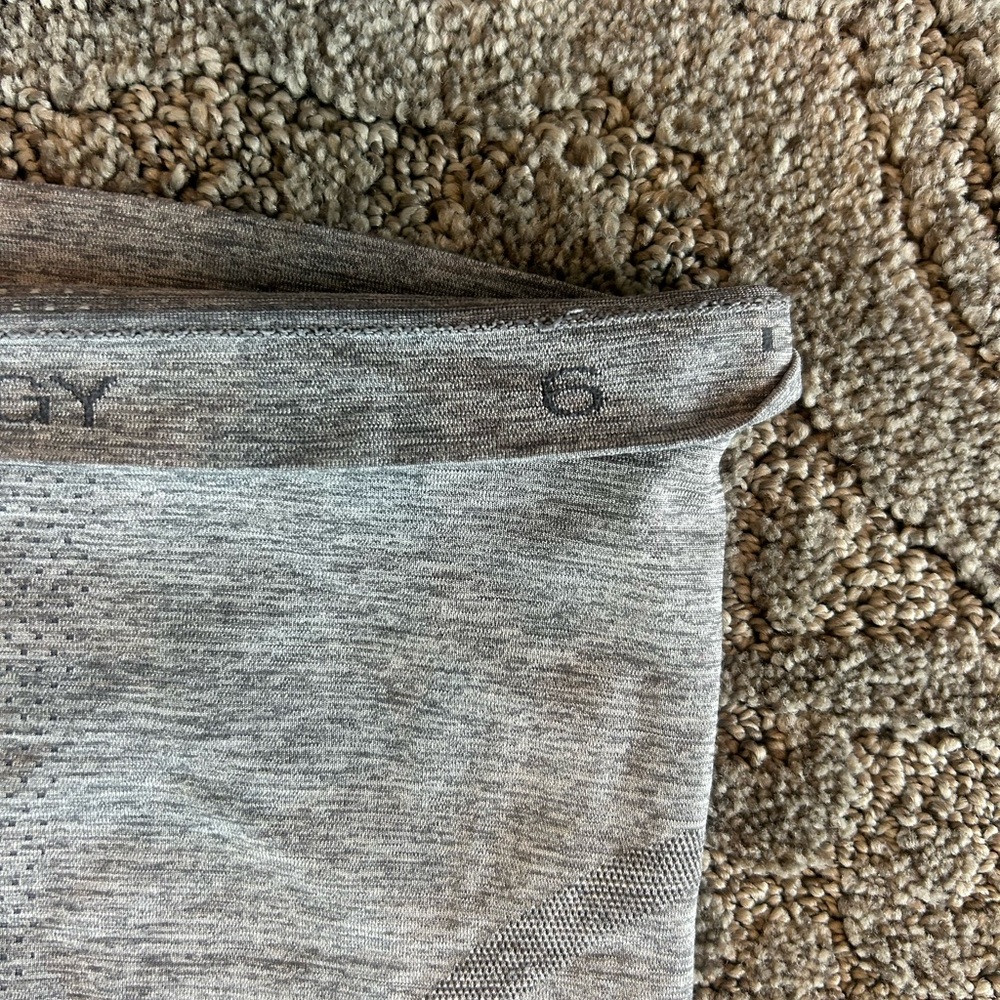 Lululemon Athletica Gray Swiftly Tech - Picture 3 of 3